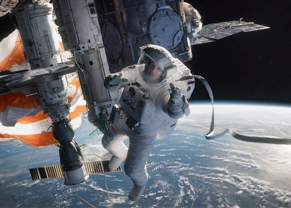 #54. Gravity (2013)